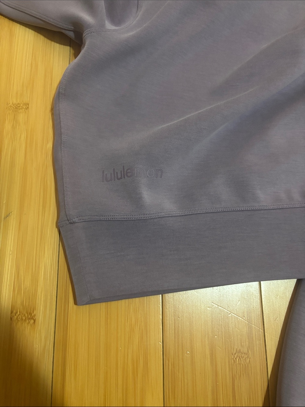 Cropped Lavender Crewneck Sweatshirt - Picture 3 of 3